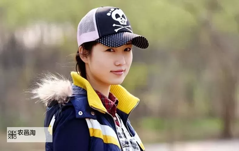 张筱雨魅惑人体艺术:展现极致美感与艺术魅力图1