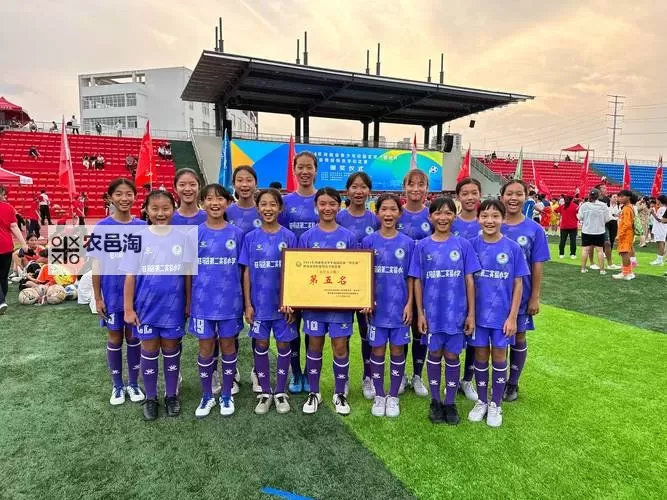 逐梦舞台荣耀绽放——中国梦之声总决赛盛典再启航图1