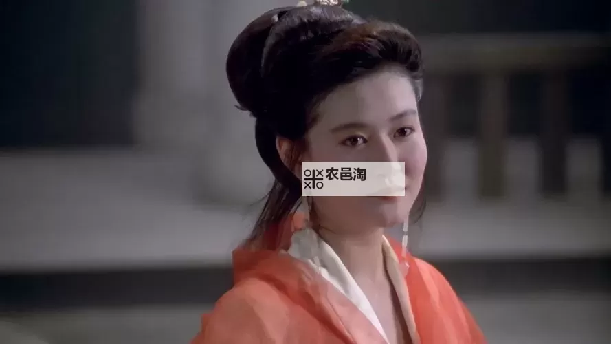 陈宝莲亮相三级片:再现武则天的史诗传说图1