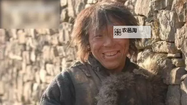 爆笑不断!乞丐幽默照片搞笑图片大集锦图1