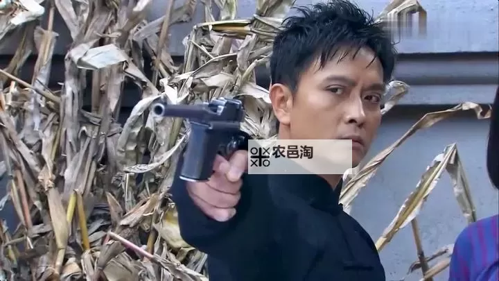 《最后的战士》1至44集剧情介绍:完整总结与精彩回顾图1