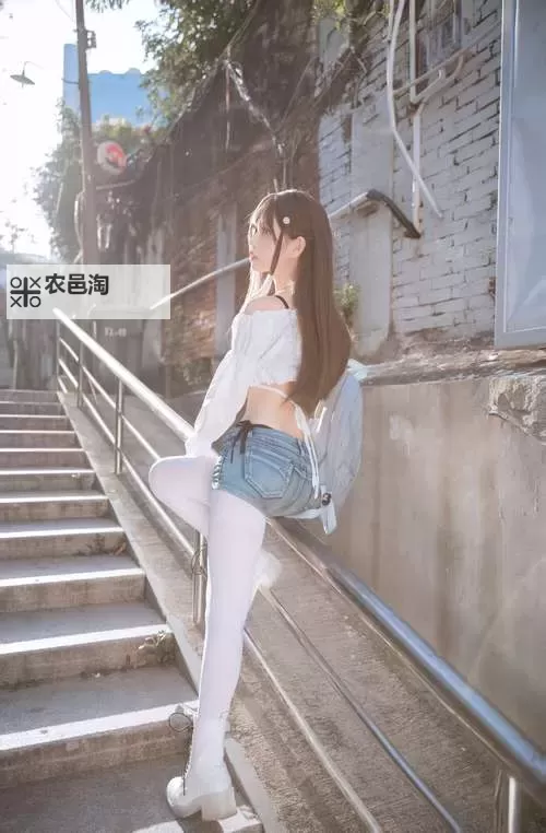 最新果冻传媒国产作品推荐:2024年必看佳作解析图1