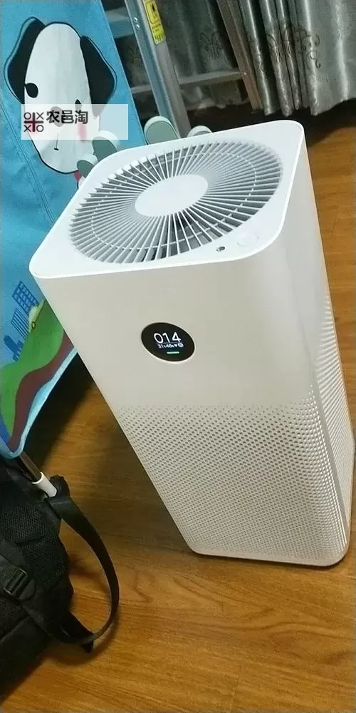 在办公室捡到老师的遥控器:意想不到的发现与故事图1