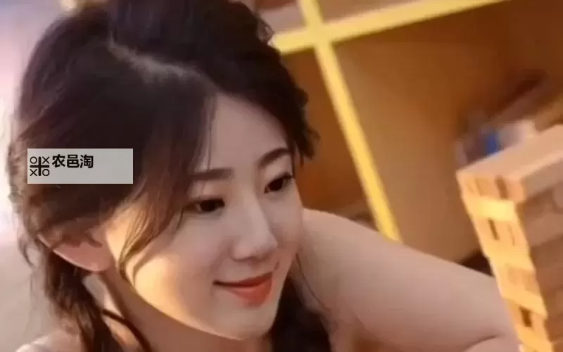 张津瑜920落地窗视频叫啥？详解热门视频内容与背后故事图1