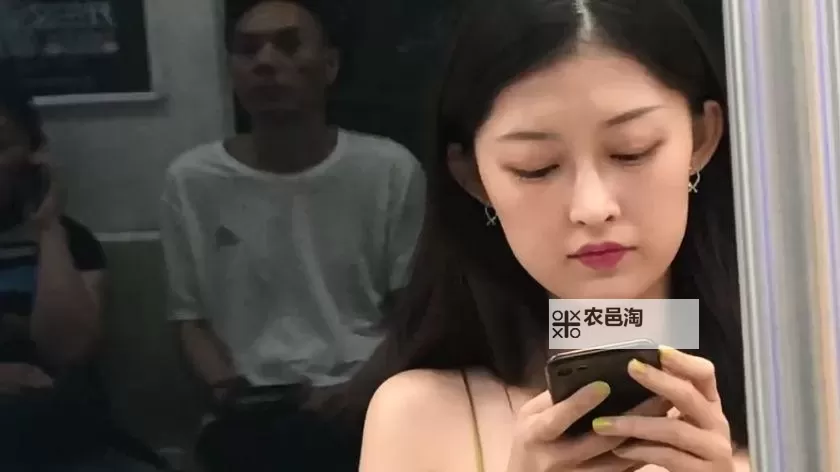 畅享多彩影视盛宴：国产在线播放凸引领国产剧新风潮图1