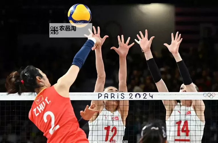 中国女排输了,坚韧不倒的精神依旧闪耀图1