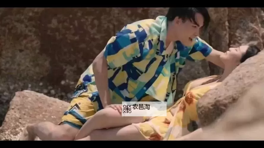 感人瞬间集锦：经典日剧吻戏视频回顾图1