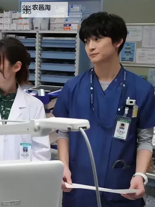 探索nxgx日本医生的专业风采与医疗之道图1