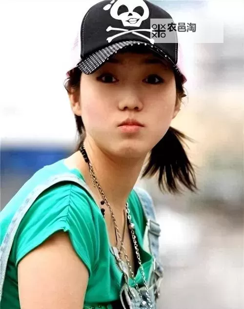 张筱雨人体艺术魅惑：艺术与美的完美融合图1