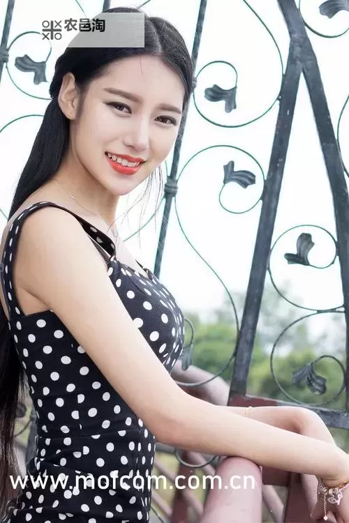 果冻传媒最新出品国产佳作:引领国内电影的新风尚图1