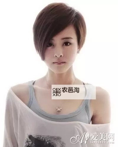 探索潮流前沿：2024年最新沙宣发型大揭秘图1