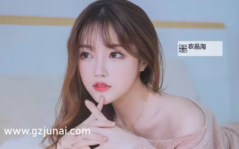 九一综合久久：畅享无限精彩的视觉盛宴图1