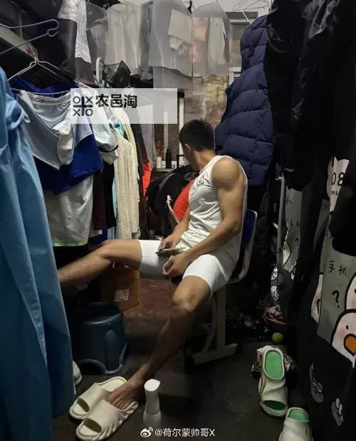 中国体育生宿舍中的GARY飞机趣闻揭秘图1