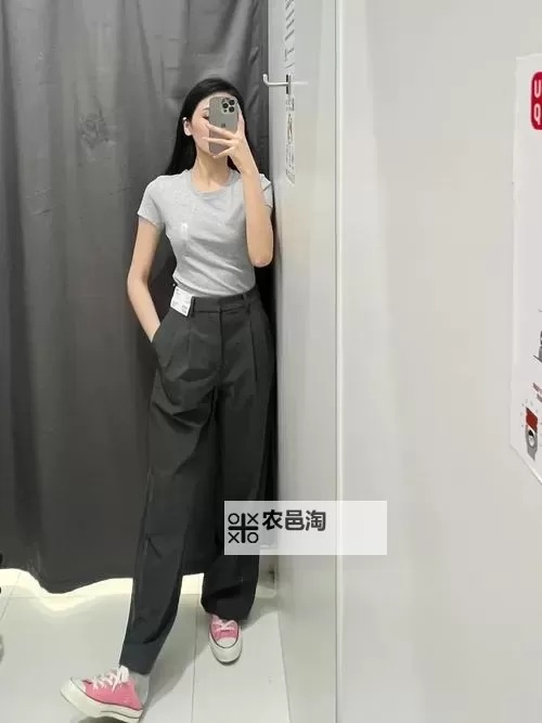 探索优衣库试衣间视频观看指南，让你的试衣体验更智能精彩图1